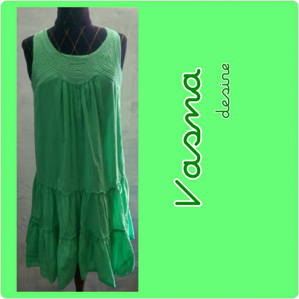 Vasna Desire dress